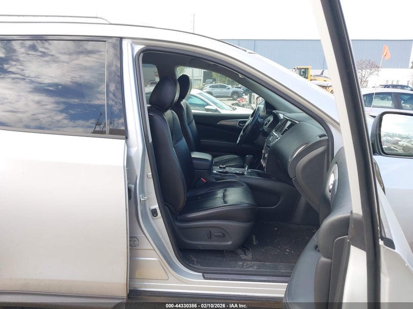 2020 Nissan Pathfinder Sl 4Wd