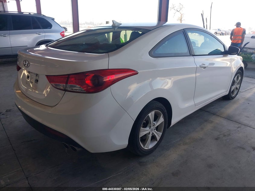 2013 Hyundai Elantra Gs