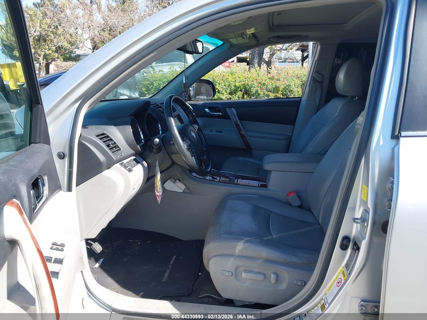 2011 Toyota Highlander Limited V6