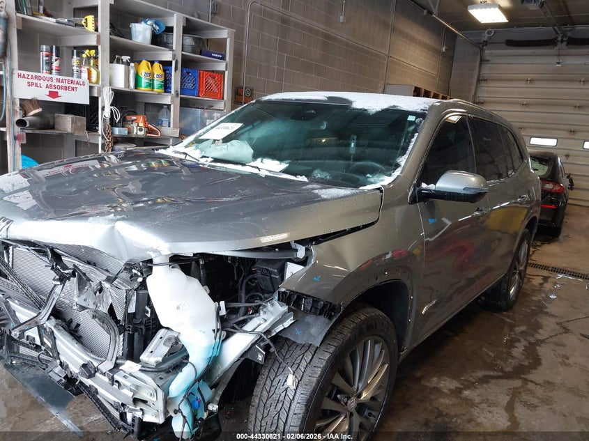 2025 Buick Enclave Avenir Fwd