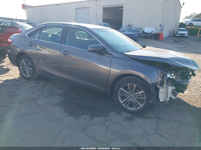 2016 Toyota Camry Se