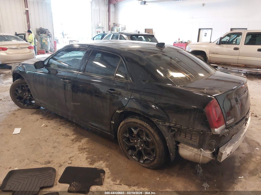 2023 Chrysler 300 Touring L Awd