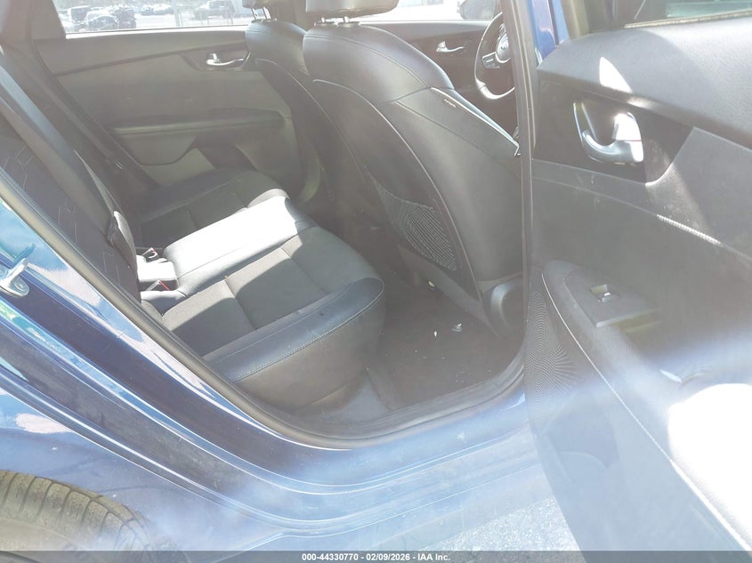 2021 Kia Forte Gt-Line VIN: 3KPF34AD4ME397140 Lot: 44330770