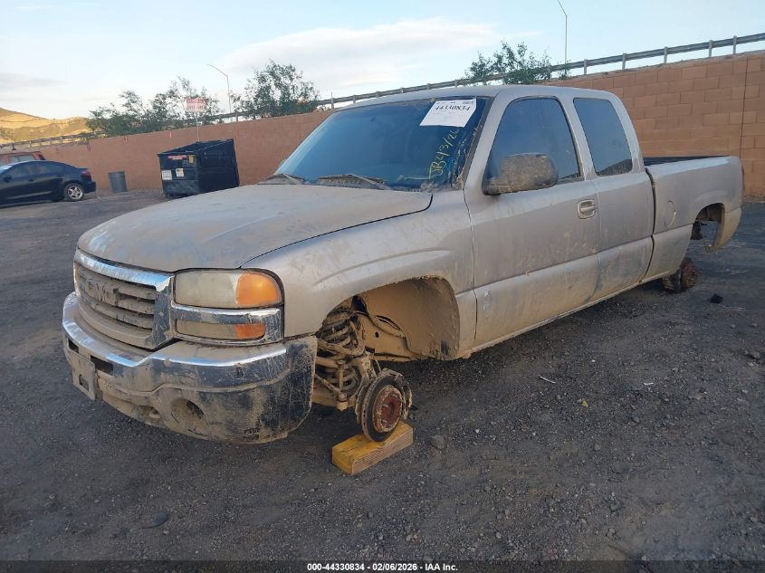 2004 GMC Sierra 1500 Work Truck