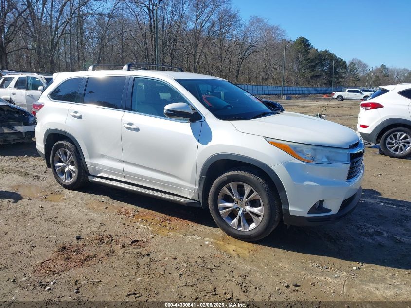 2014 Toyota Highlander Le Plus V6