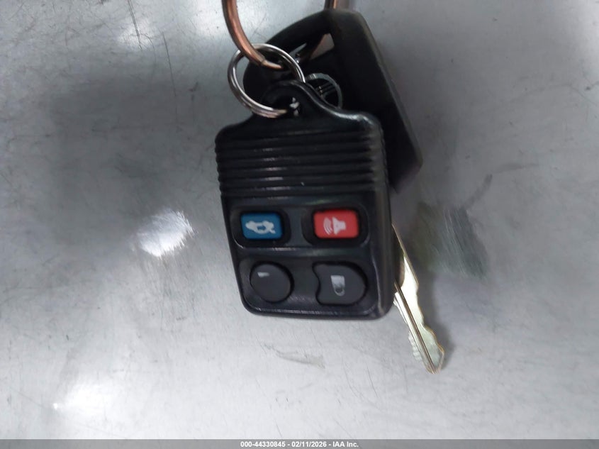 2000 Mercury Sable Ls VIN: 1MEFM53S0YG634239 Lot: 44330845