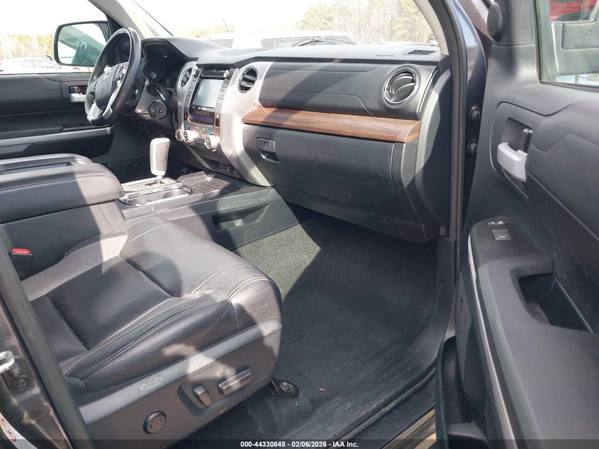 2018 Toyota Tundra Limited 5.7L V8