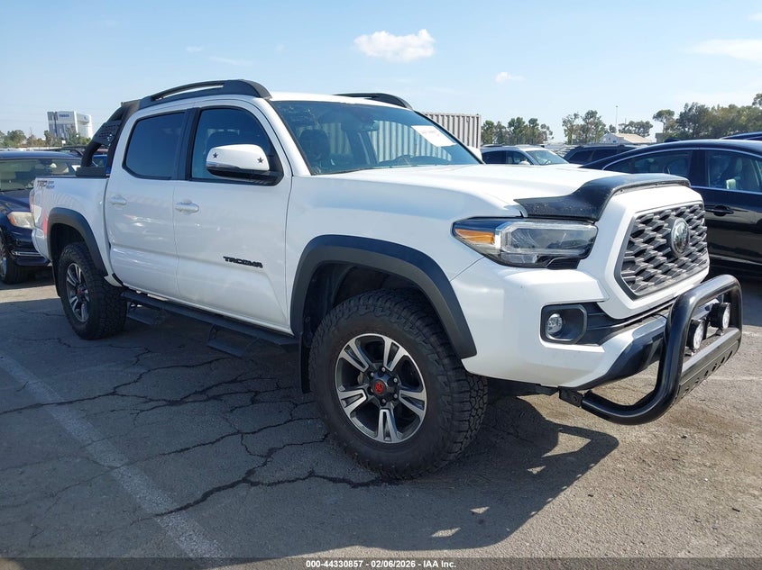 3TMAZ5CN2NM193965 2022 Toyota Tacoma Trd Off Road auction photo 1