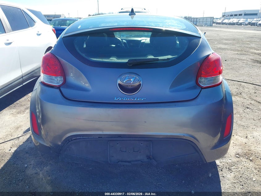 2014 Hyundai Veloster Base W/Black VIN: KMHTC6AD8EU186522 Lot: 44330917