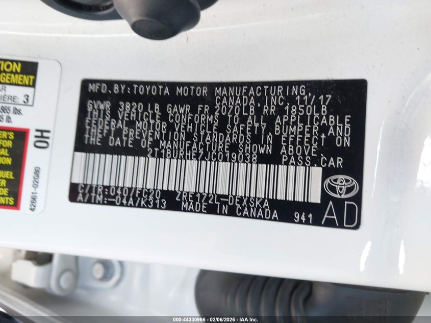 VIN 2T1BURHE7JC019038 2018 TOYOTA COROLLA SE