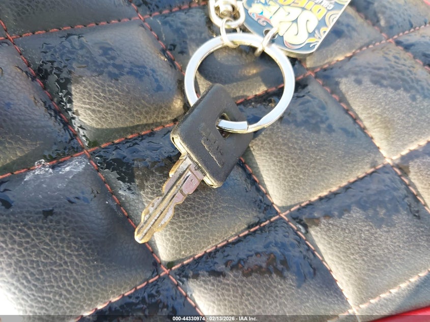 2002 Harley-Davidson Xl1200 C VIN: 1HD1CGP1X2K114046 Lot: 44330974