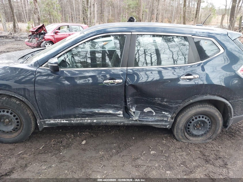 2015 Nissan Rogue S VIN: KNMAT2MV9FP549046 Lot: 44330989