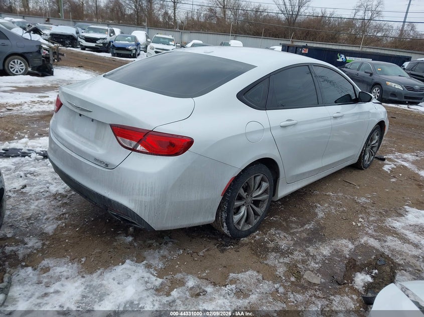 2015 Chrysler 200 S