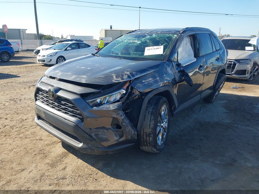 2021 Toyota Rav4 Xle Premium
