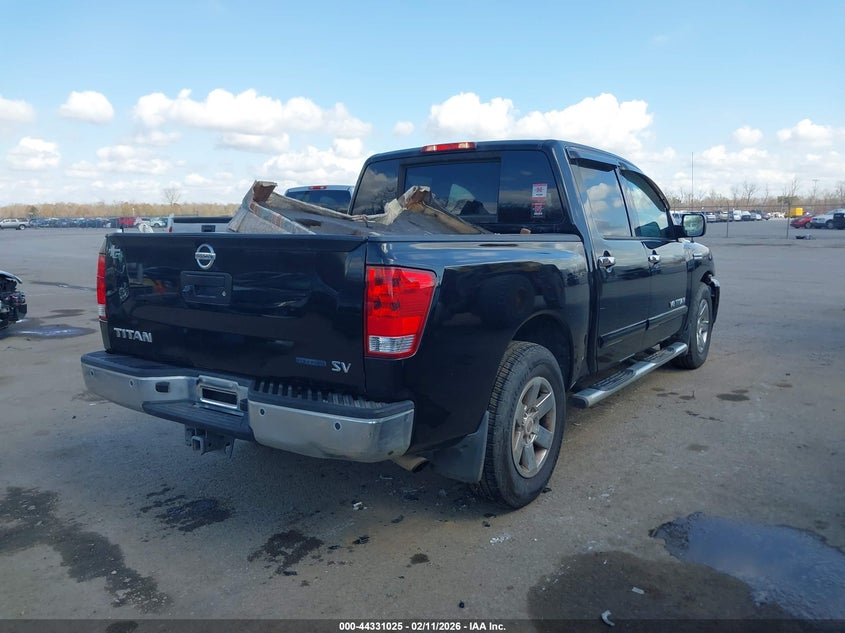 2014 Nissan Titan Sv