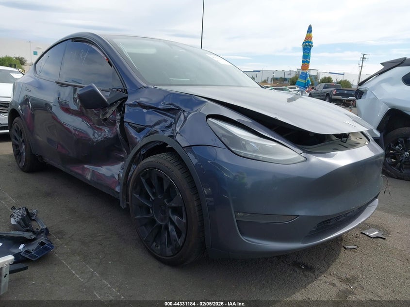 2023 Tesla Model Y Awd/Long Range Dual Motor All-Wheel Drive