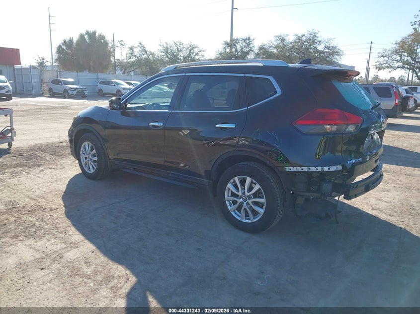 2017 Nissan Rogue Sv