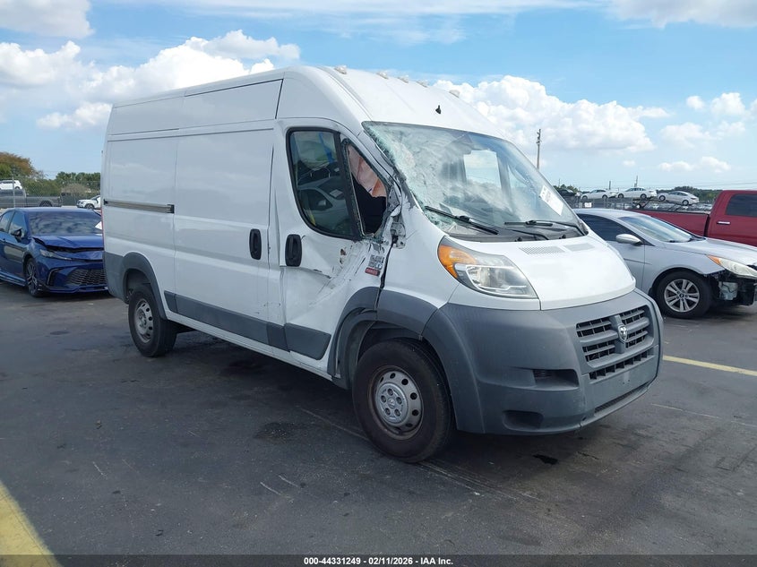 Vin: 3c6trvbg4je101567, lot: 44827678, ram promaster 1500 high roof 136 wb 2018 img_1