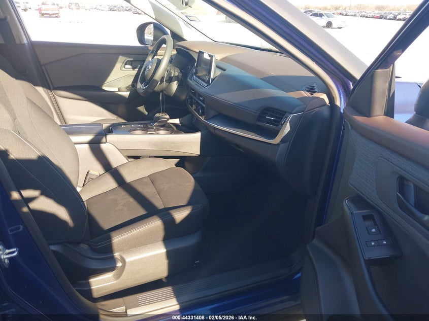 2023 Nissan Rogue S Fwd