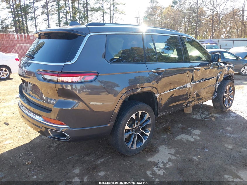 2022 Jeep Grand Cherokee L Overland 4X2