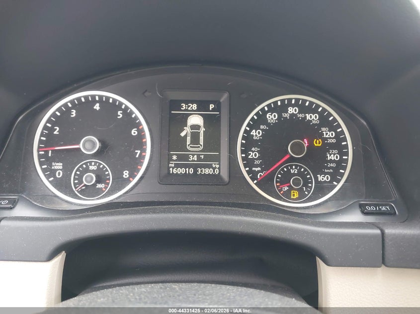 2017 VOLKSWAGEN TIGUAN auction photo 7