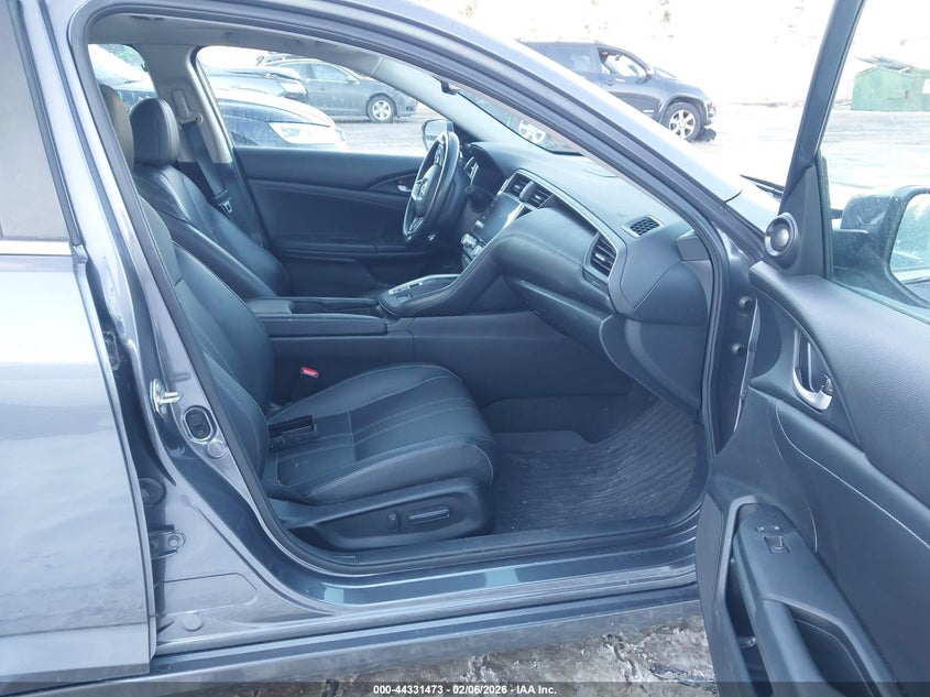 2020 Honda Insight Touring