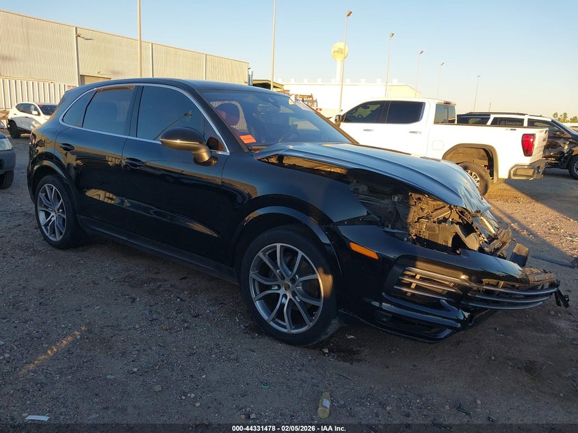 2020 PORSCHE CAYENNE
