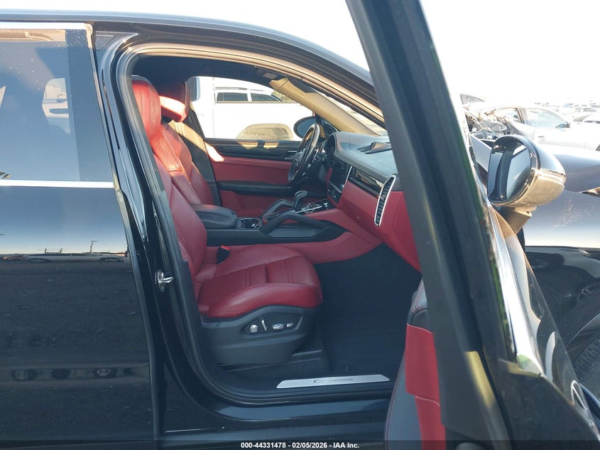 VIN WP1AA2AY6LDA10495 2020 PORSCHE CAYENNE