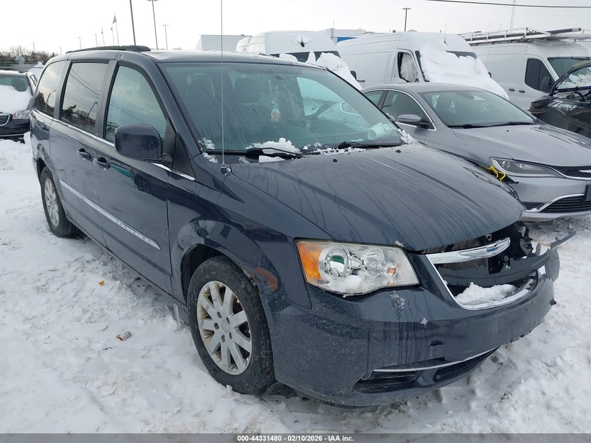 2014 Chrysler Town & Country Touring