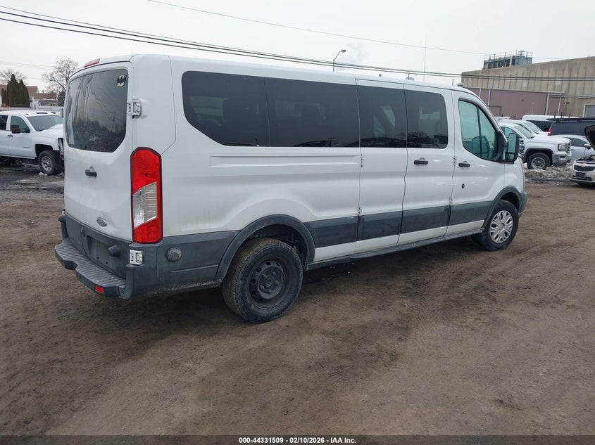 2015 Ford Transit-350 Xlt