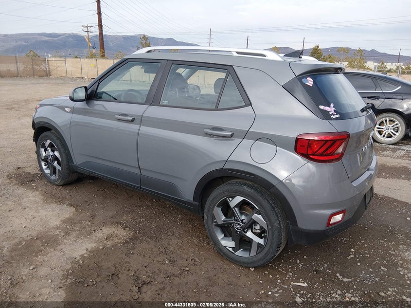 2022 Hyundai Venue Sel