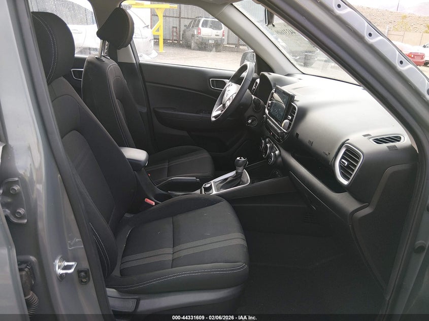 2022 Hyundai Venue Sel