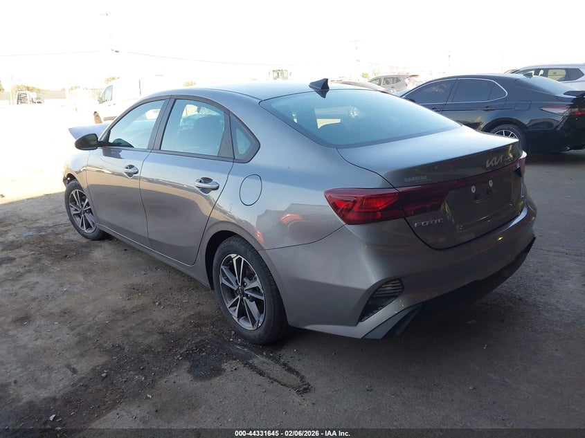 2024 Kia Forte Lxs