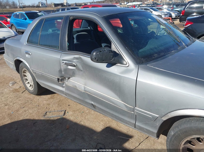 1999 Ford Crown Victoria Lx VIN: 2FAFP74W2XX238284 Lot: 44331659