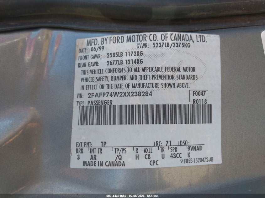 1999 Ford Crown Victoria Lx VIN: 2FAFP74W2XX238284 Lot: 44331659