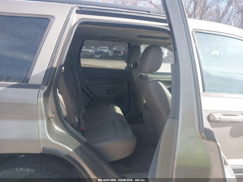 2006 Jeep Grand Cherokee Laredo VIN: 1J4HR48N56C182554 Lot: 44331896