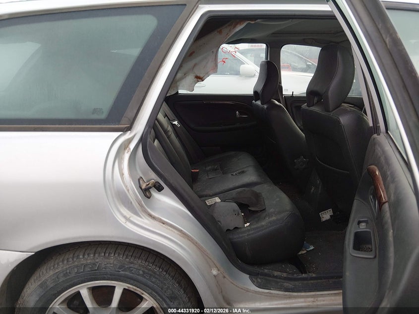 2003 Volvo V40 A VIN: YV1VW27553F999115 Lot: 44331920