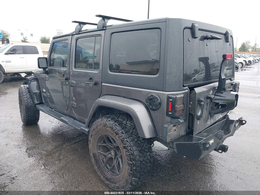 2014 Jeep Wrangler Unlimited Sahara