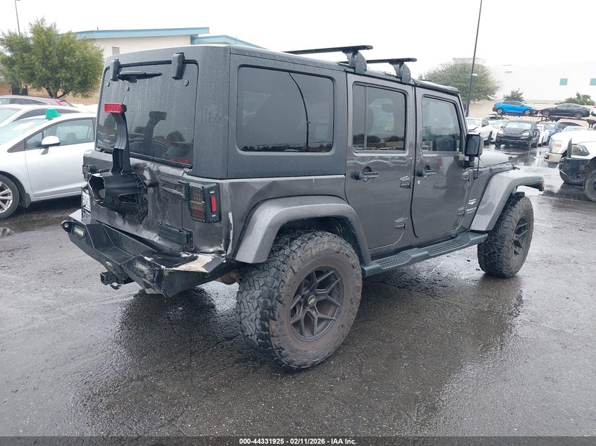 2014 Jeep Wrangler Unlimited Sahara