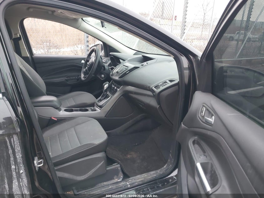 2013 FORD ESCAPE auction photo 5