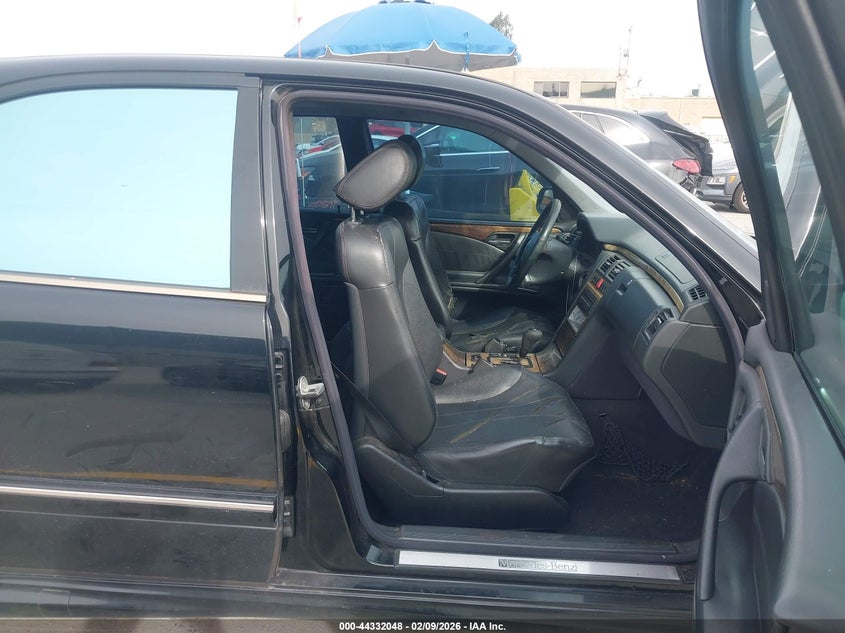 2000 Mercedes-Benz E 55 Amg