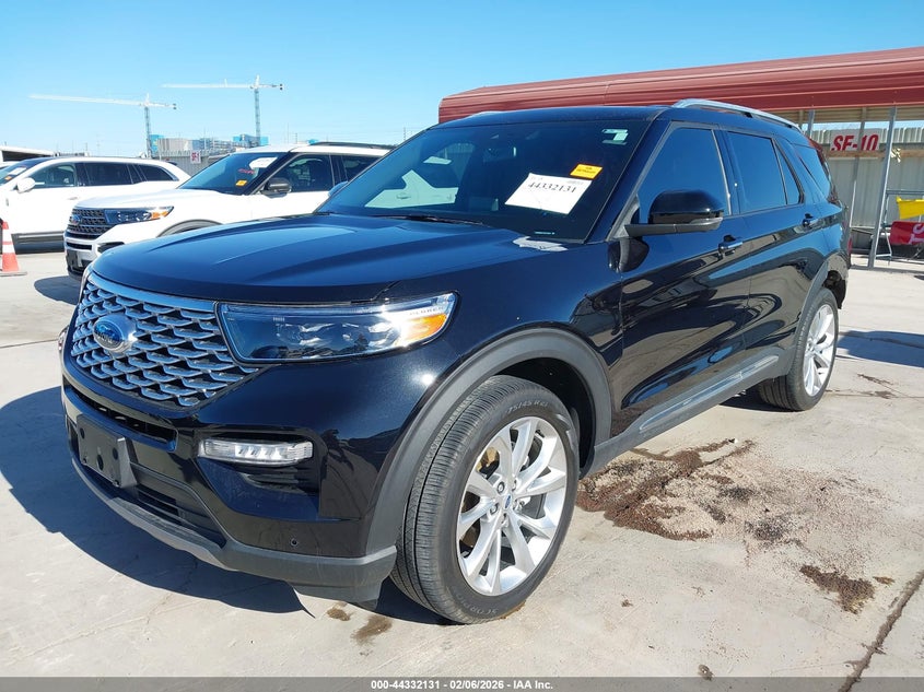 2023 Ford Explorer Platinum