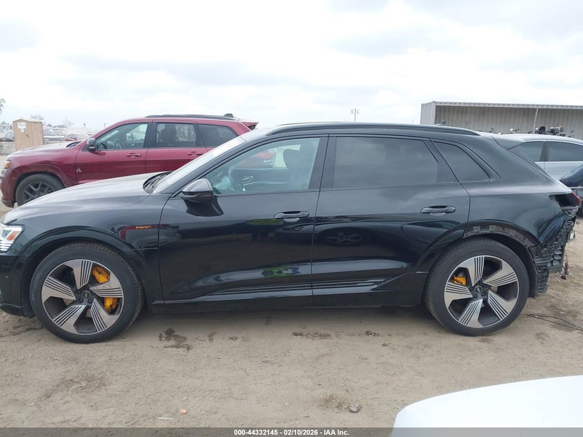 2022 Audi E-Tron Premium Plus Quattro VIN: WA1LAAGE8NB008693 Lot: 44332145