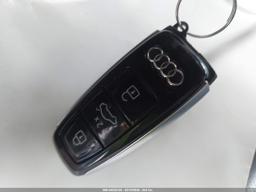 2022 Audi E-Tron Premium Plus Quattro VIN: WA1LAAGE8NB008693 Lot: 44332145