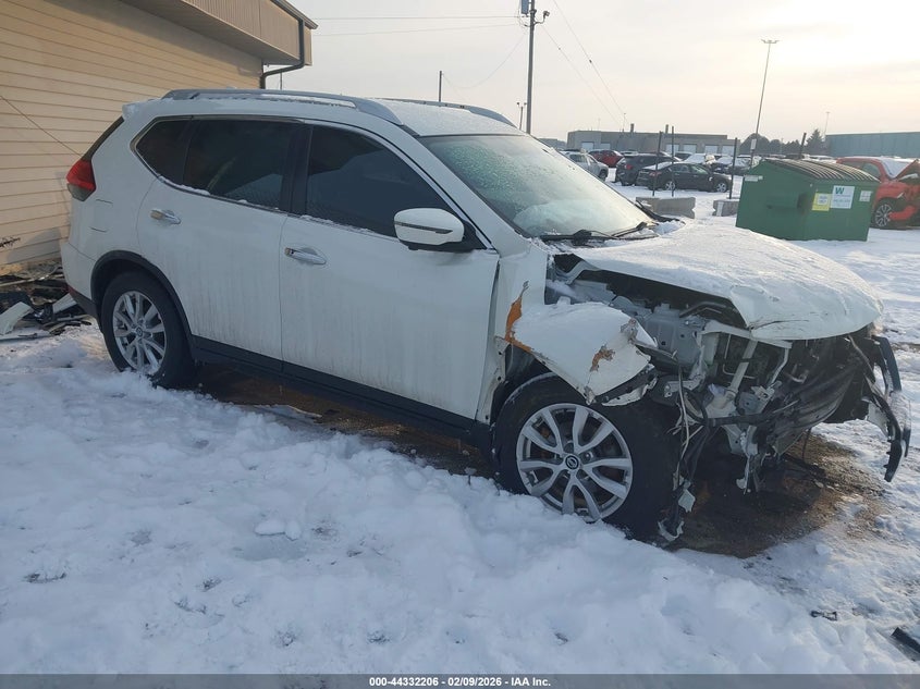 2017 Nissan Rogue Sv