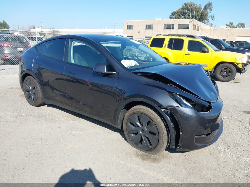 2025 Tesla Model Y Long Range Single Motor Rear-Wheel Drive