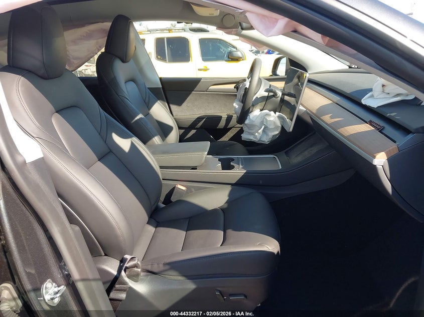 2025 Tesla Model Y Long Range Single Motor Rear-Wheel Drive