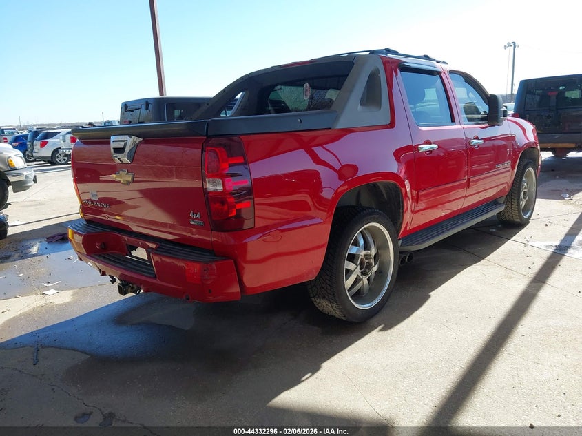 2011 Chevrolet Avalanche 1500 Ls