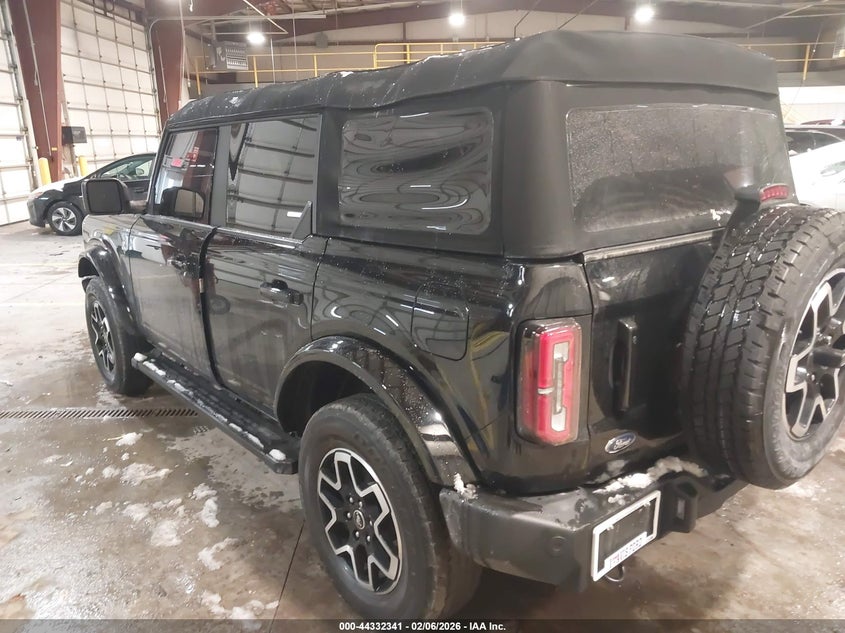 2024 Ford Bronco Outer Banks