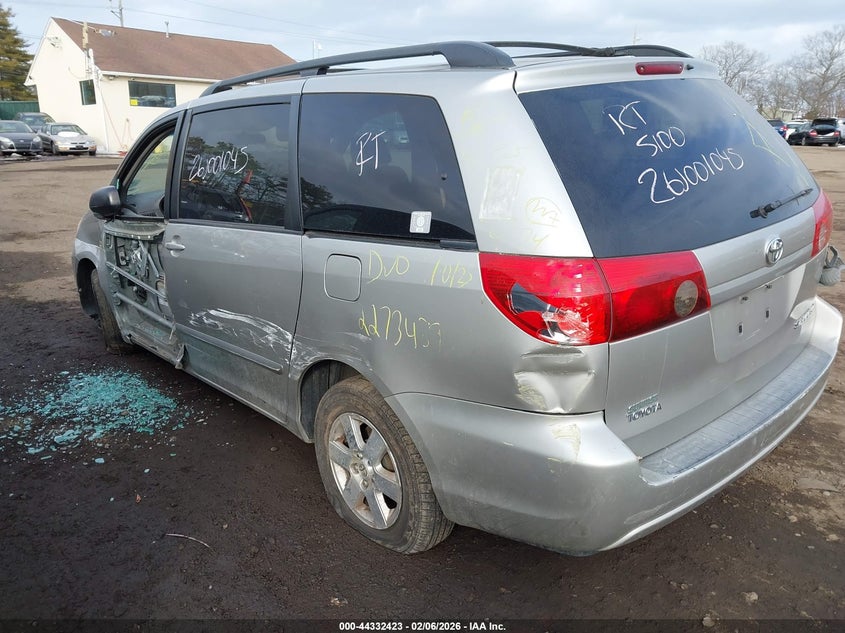 2008 Toyota Sienna Le